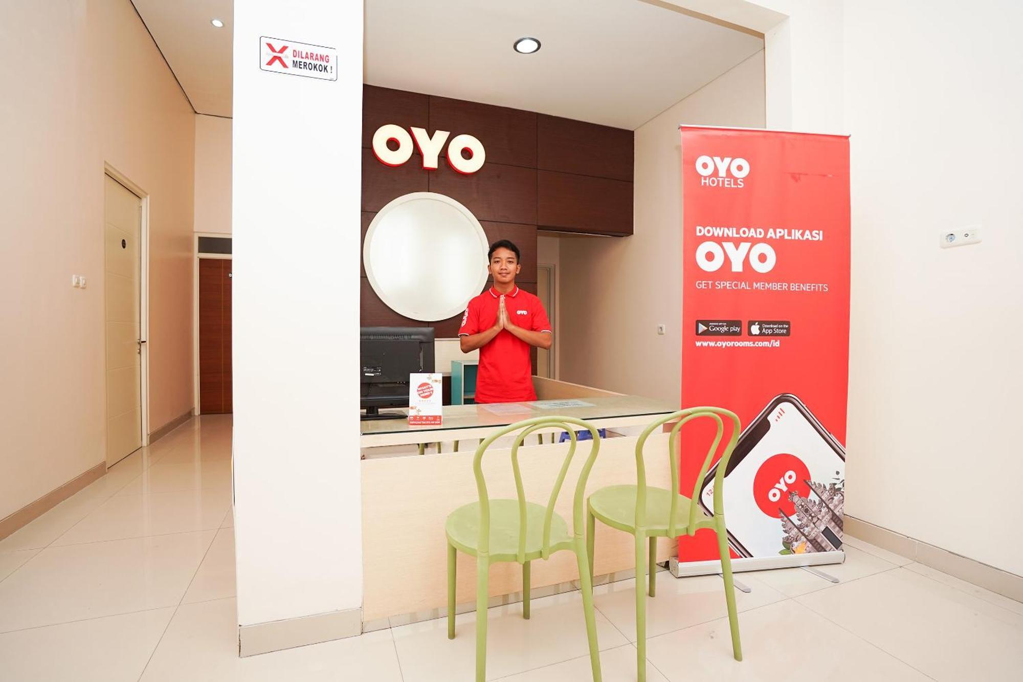 Oyo 782 Menjangan Residence At Citraland 1 Surabaja Zewnętrze zdjęcie