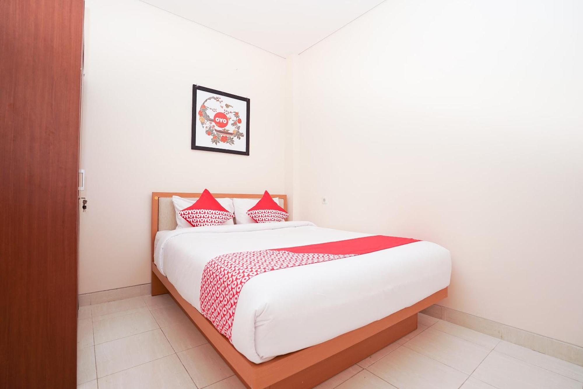 Oyo 782 Menjangan Residence At Citraland 1 Surabaja Zewnętrze zdjęcie