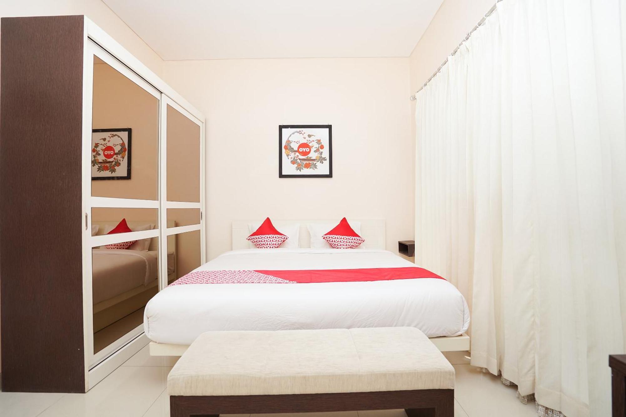 Oyo 782 Menjangan Residence At Citraland 1 Surabaja Zewnętrze zdjęcie
